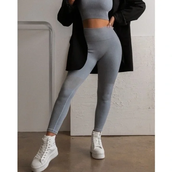 NIB White Vegan Leather High Top Platform Sneakers - Picture 2 of 9